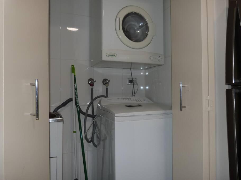 Ultra Convenient Her09029 Apartment